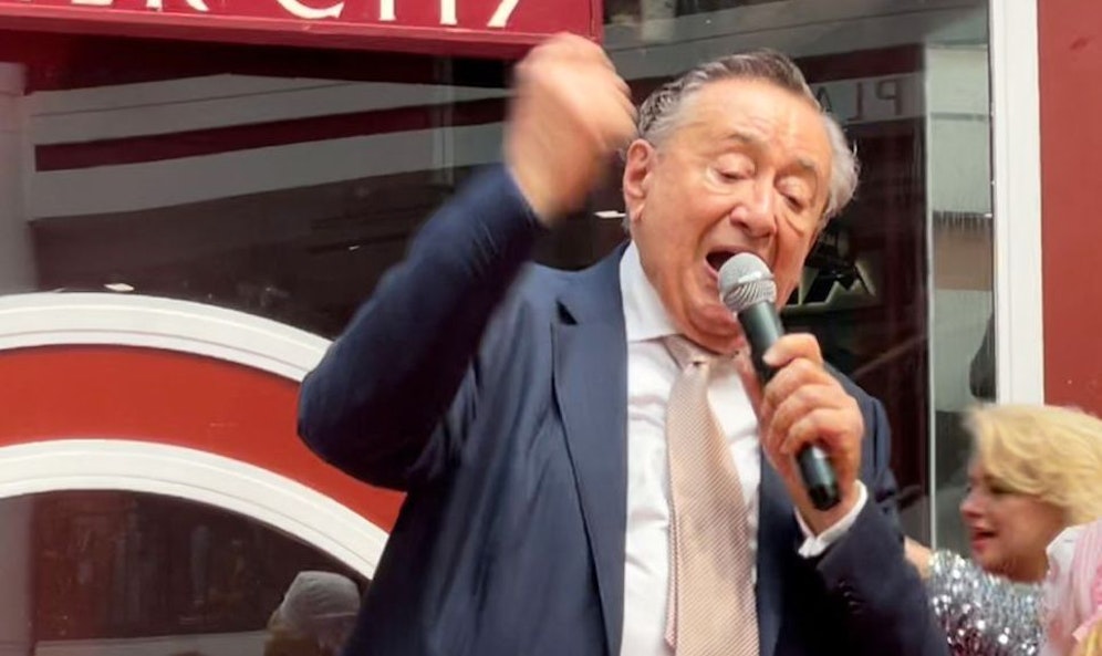 Dicke Luft zwischen Richard Lugner und seinem 