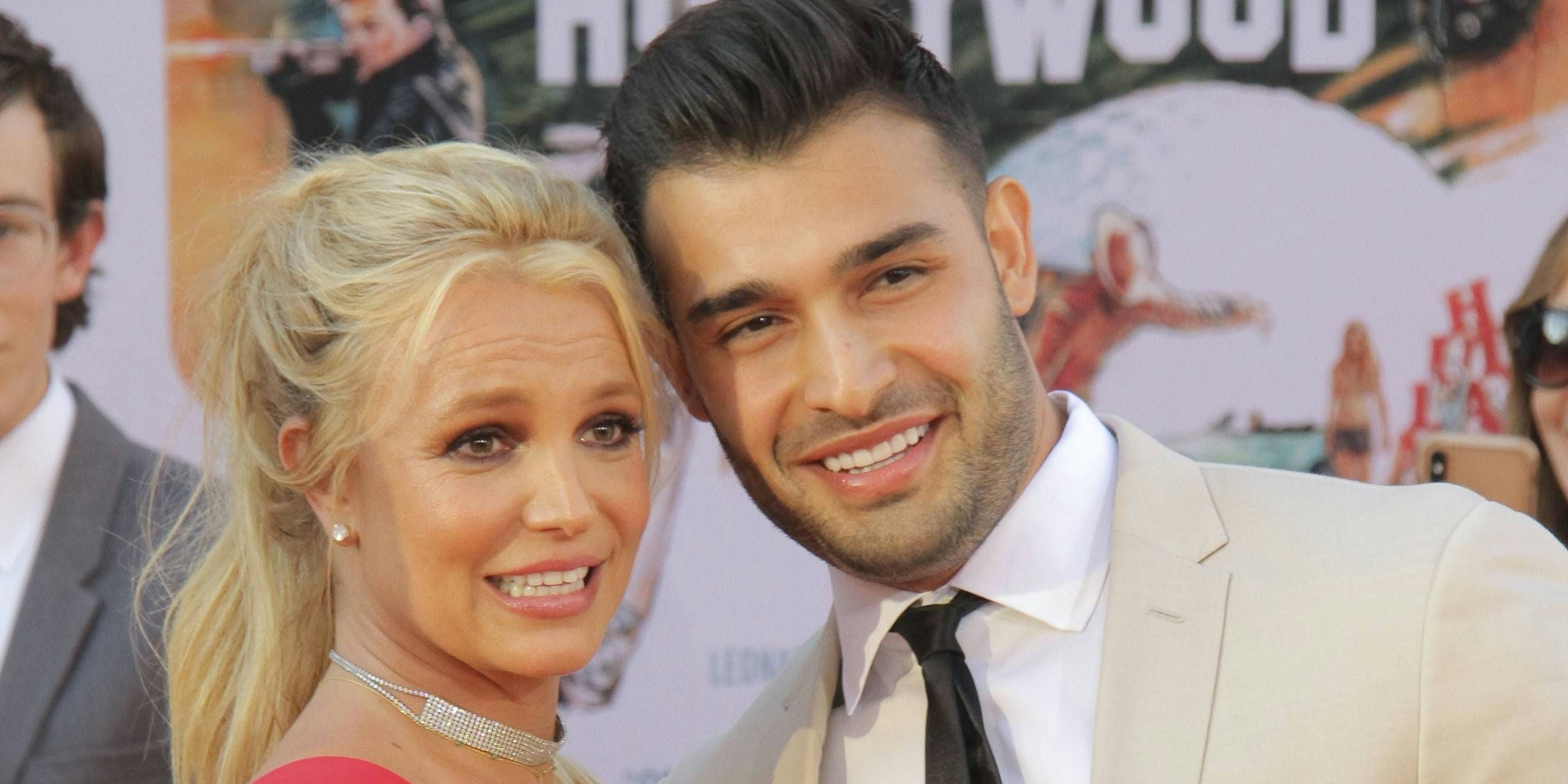 Es ist soweit! Britney und Sam heiraten.