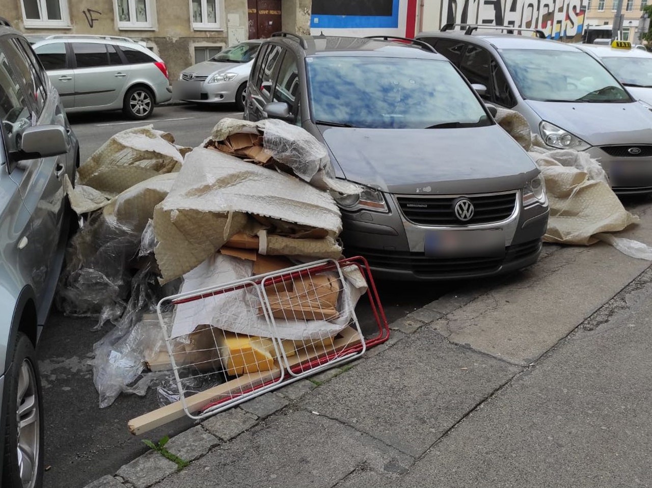 Anrainer empört über Sperrmüll