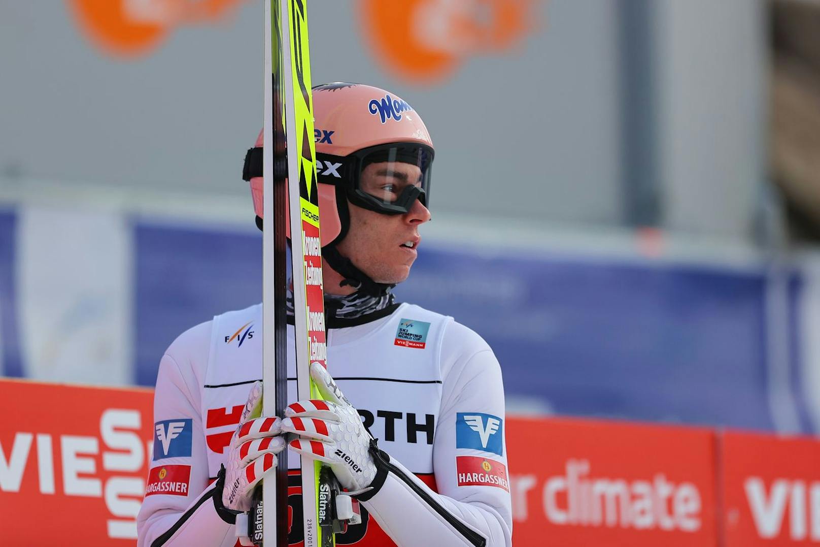 Stefan Kraft und Co. beginnen die neue Weltcup-Saison ohne Schnee. 