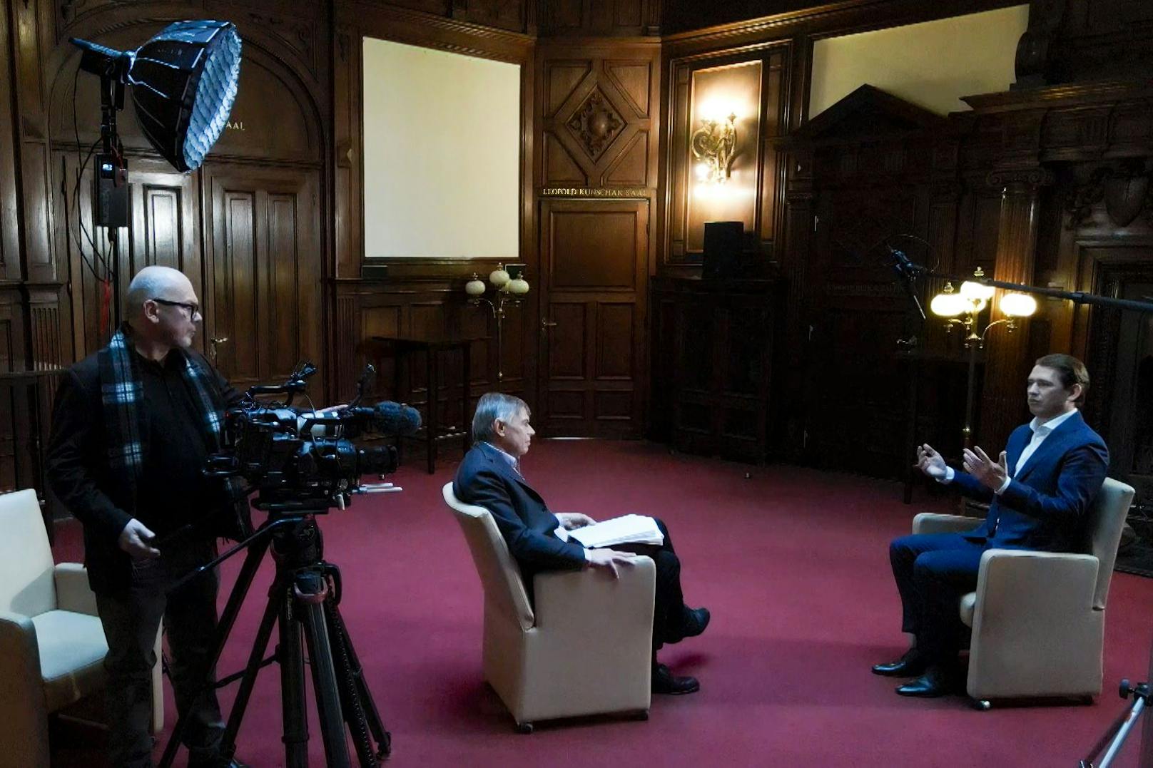 Sebastian Kurz im exklusiven ServusTV-Interview kurz vor dem ÖVP-Parteitag