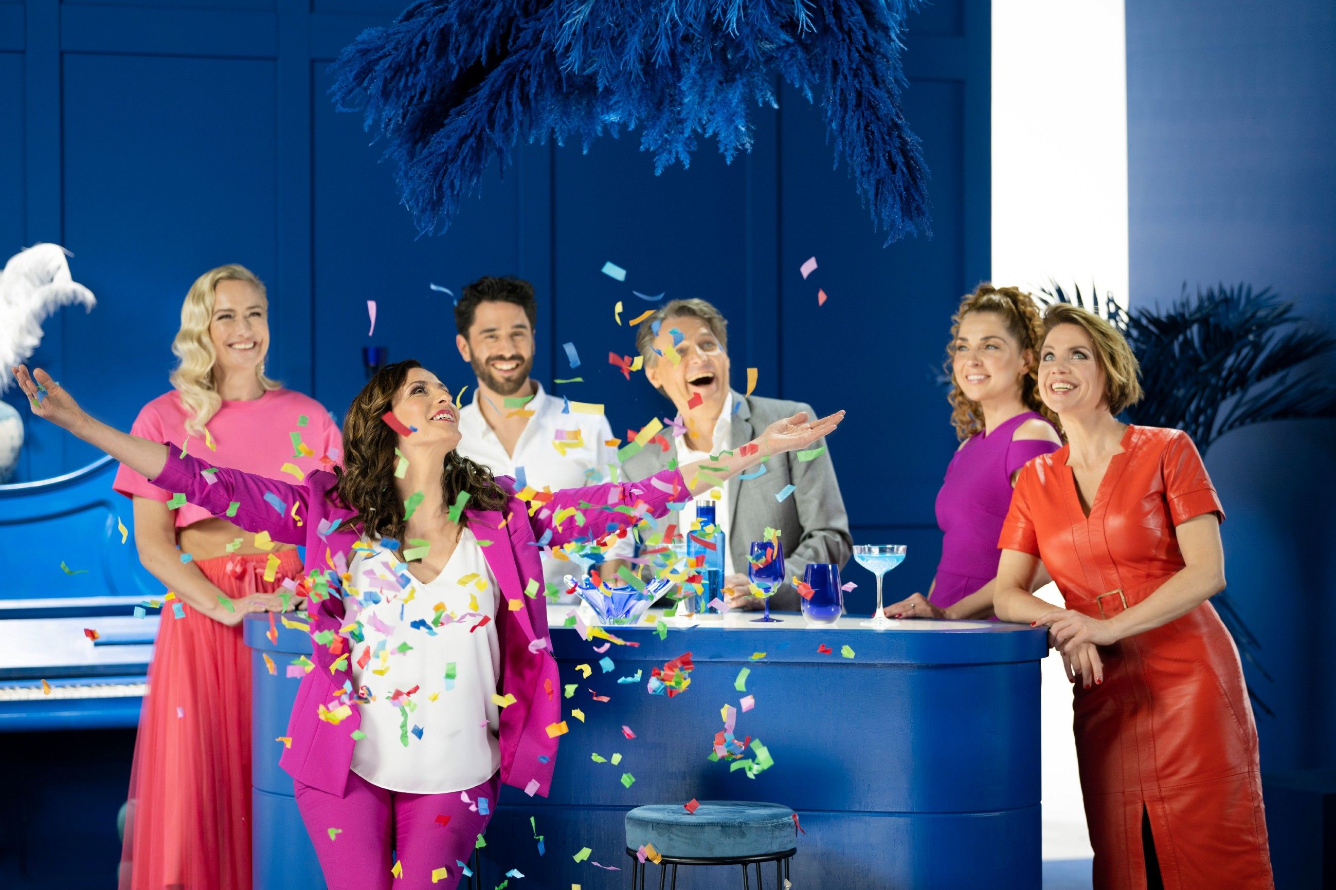 Die GZSZ-Stars feiern ihr 30 jähriges Jubiläum. V.l.: Eva Mona Rodekirchen, Ulrike Frank, Jan Kittmann, Wolfgang Bahro, Maria Wedig, Gisa Zach