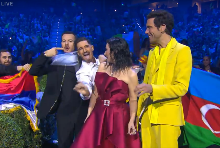 Michael Ben David stand plötzlich bei den Moderatoren.