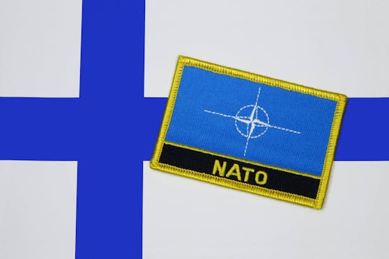 Mit Finnland tritt nun wohl ein weiteres Mitgliedsland aus der EU dem Verteidigungsbündnis bei.