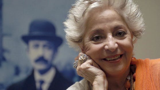 Die spanische Opernsängerin Teresa Berganza starb im Alter von 89 Jahren in San Lorenzo del Escorial nordwestlich von Madrid.