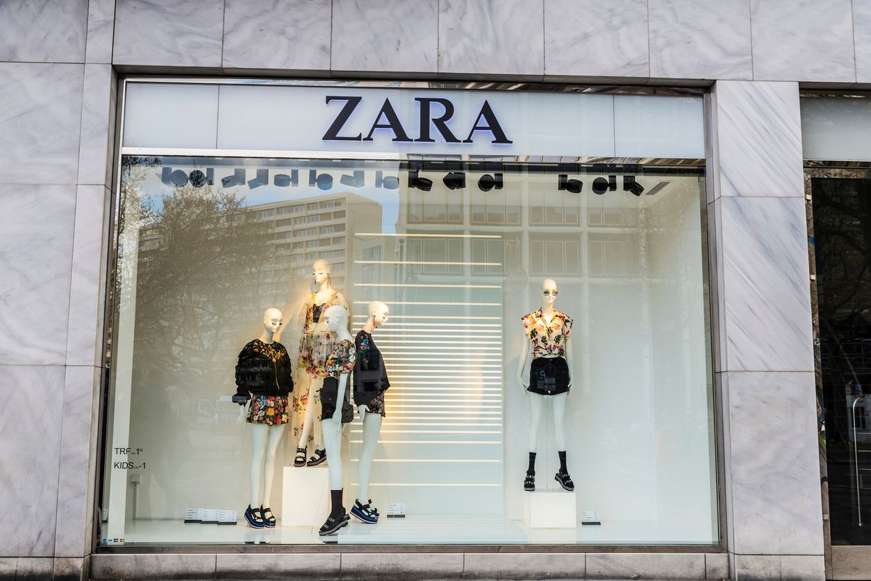 Berlin: Zara shop in the center of Berlin, Germany