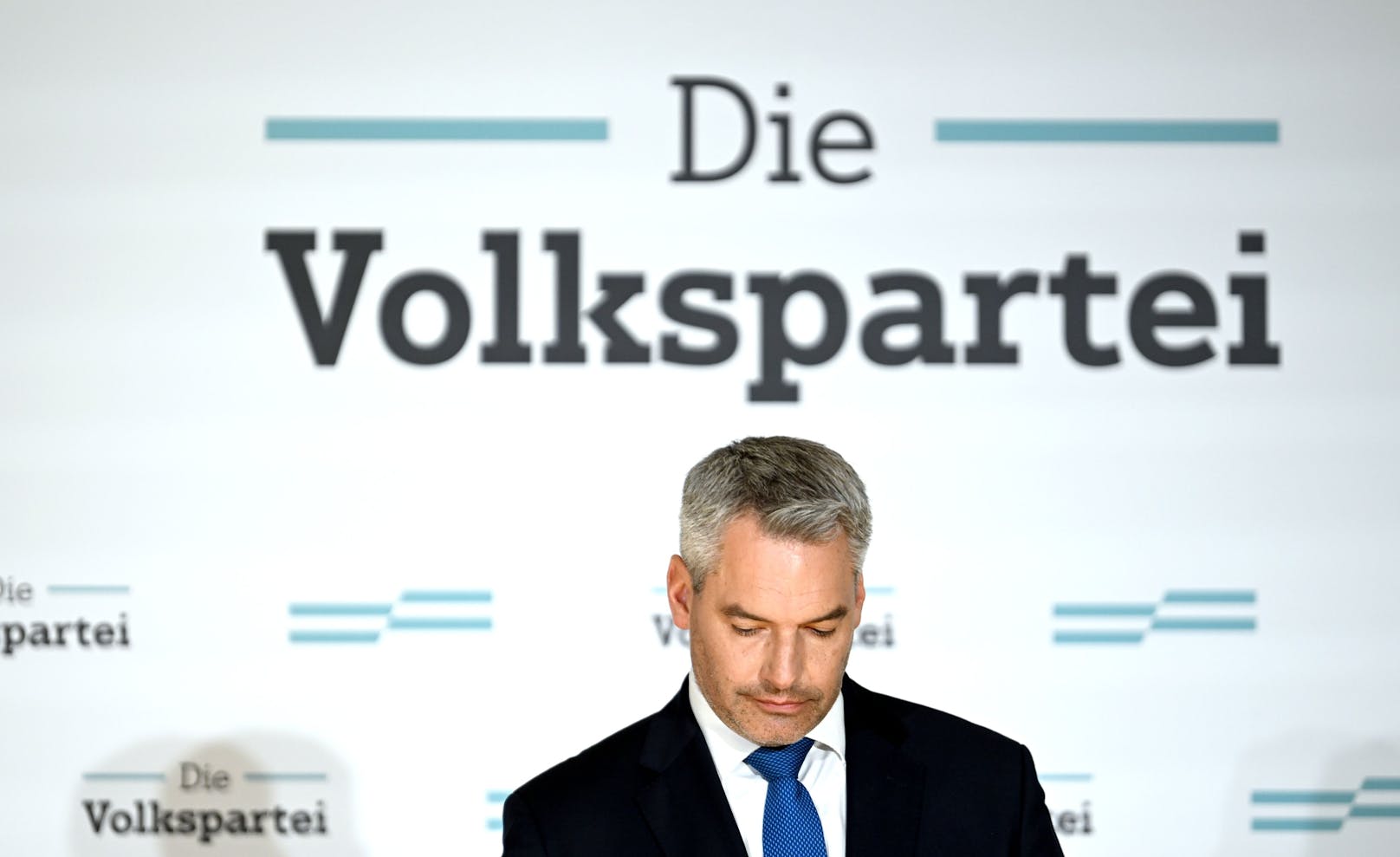 ÖVP sägt am Sessel – Geheimplan für Nehammer-Sturz