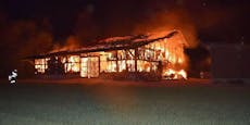 Pyromane wütet seit Wochen: Bauernhof in Brand