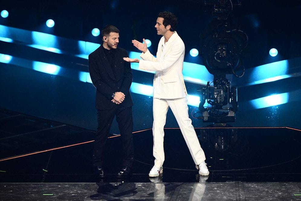 Alessandro Cattelan und Mika beim ESC.