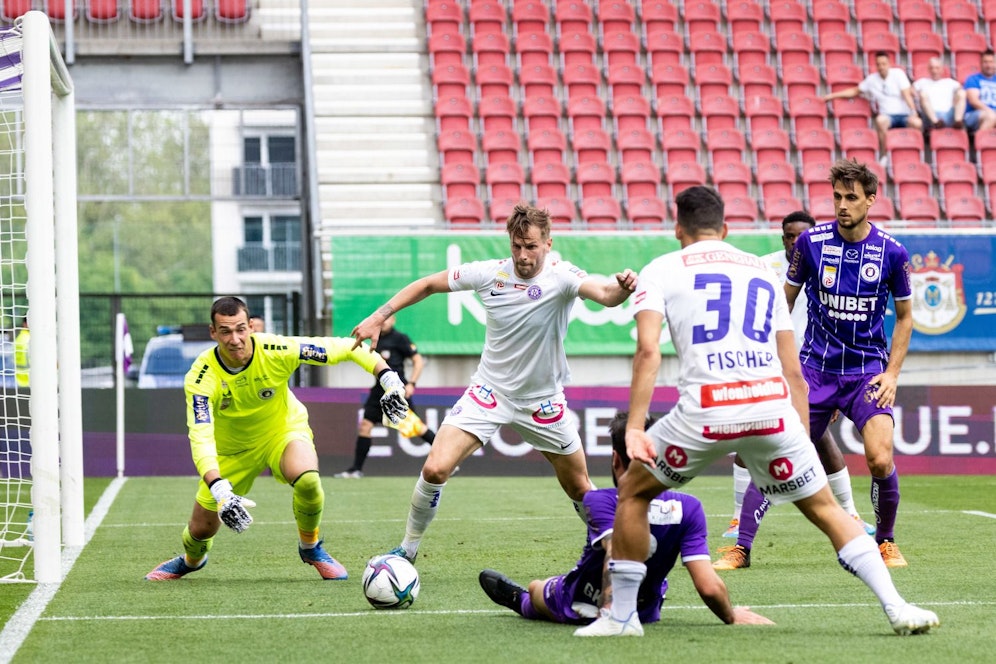 Die Wiener setzen sich im Duell der beiden Austrias durch.