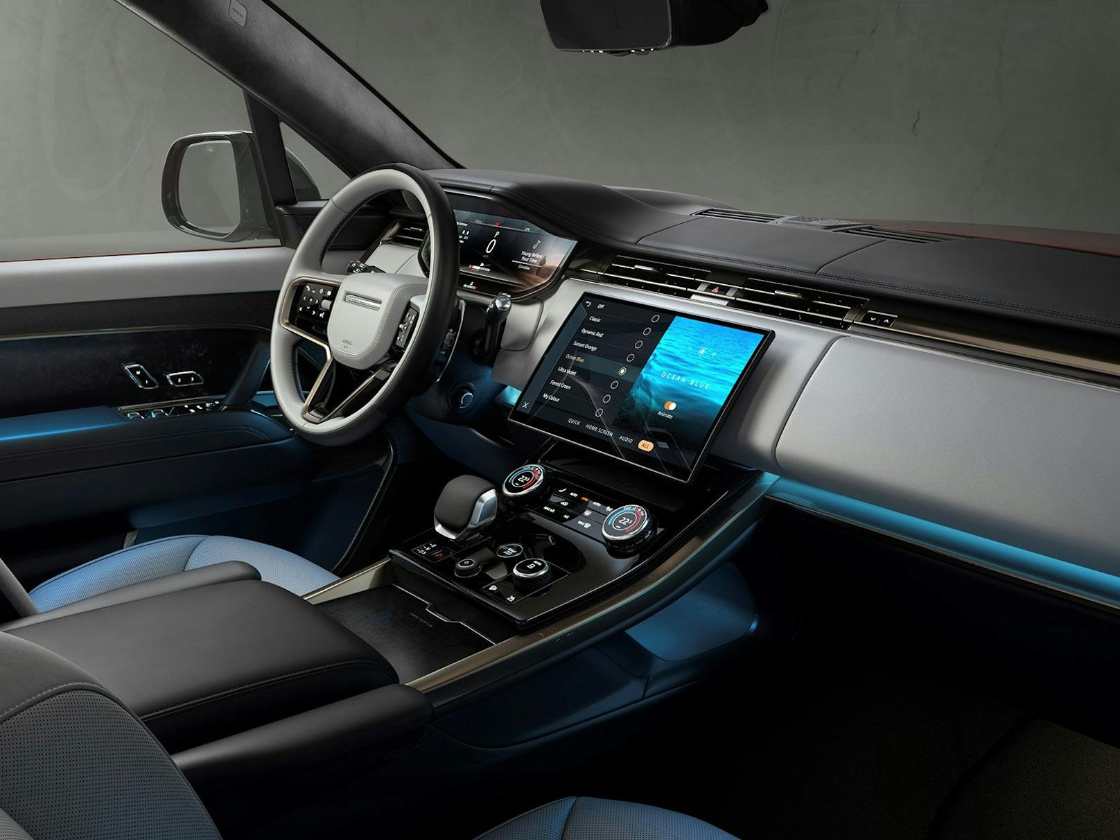 Modernes Cockpit und viel Luxus im neuen Range Rover Sport