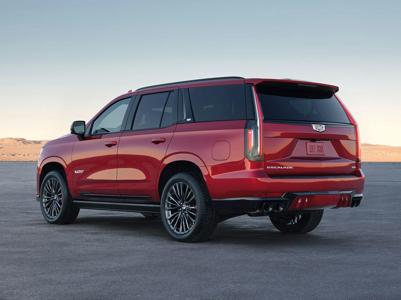 Die Kunden können den Cadillac Escalade V in zwei Längen wählen.