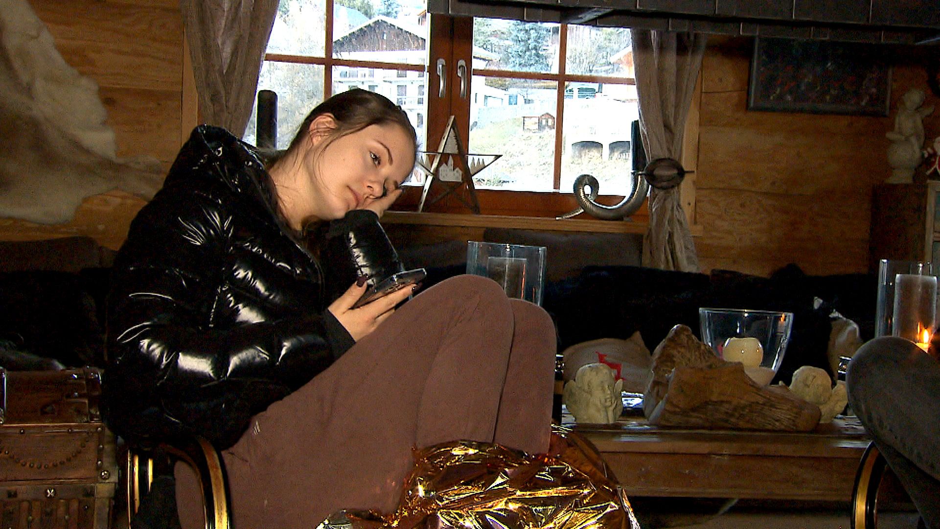 Es gibt keinen Strom und Davina reicht es langsam.