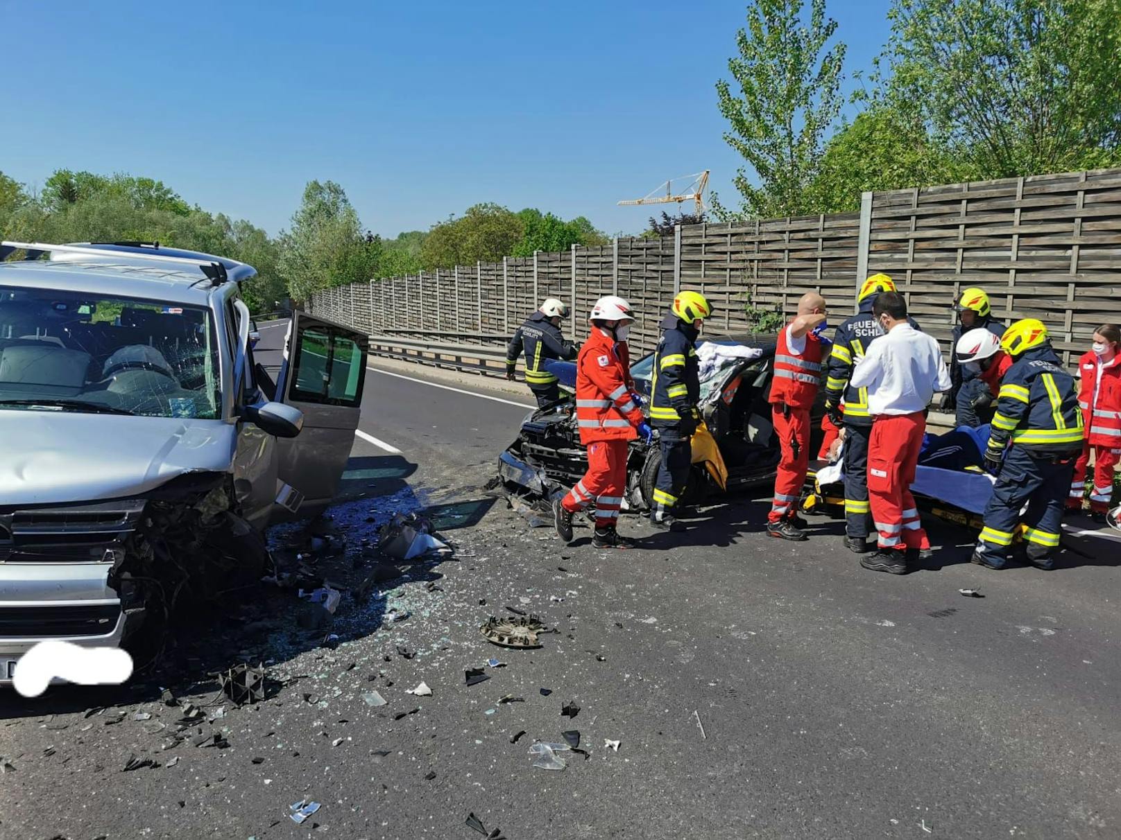 Er kam aus bisher ungeklärten Gründen von der Fahrbahn ab.