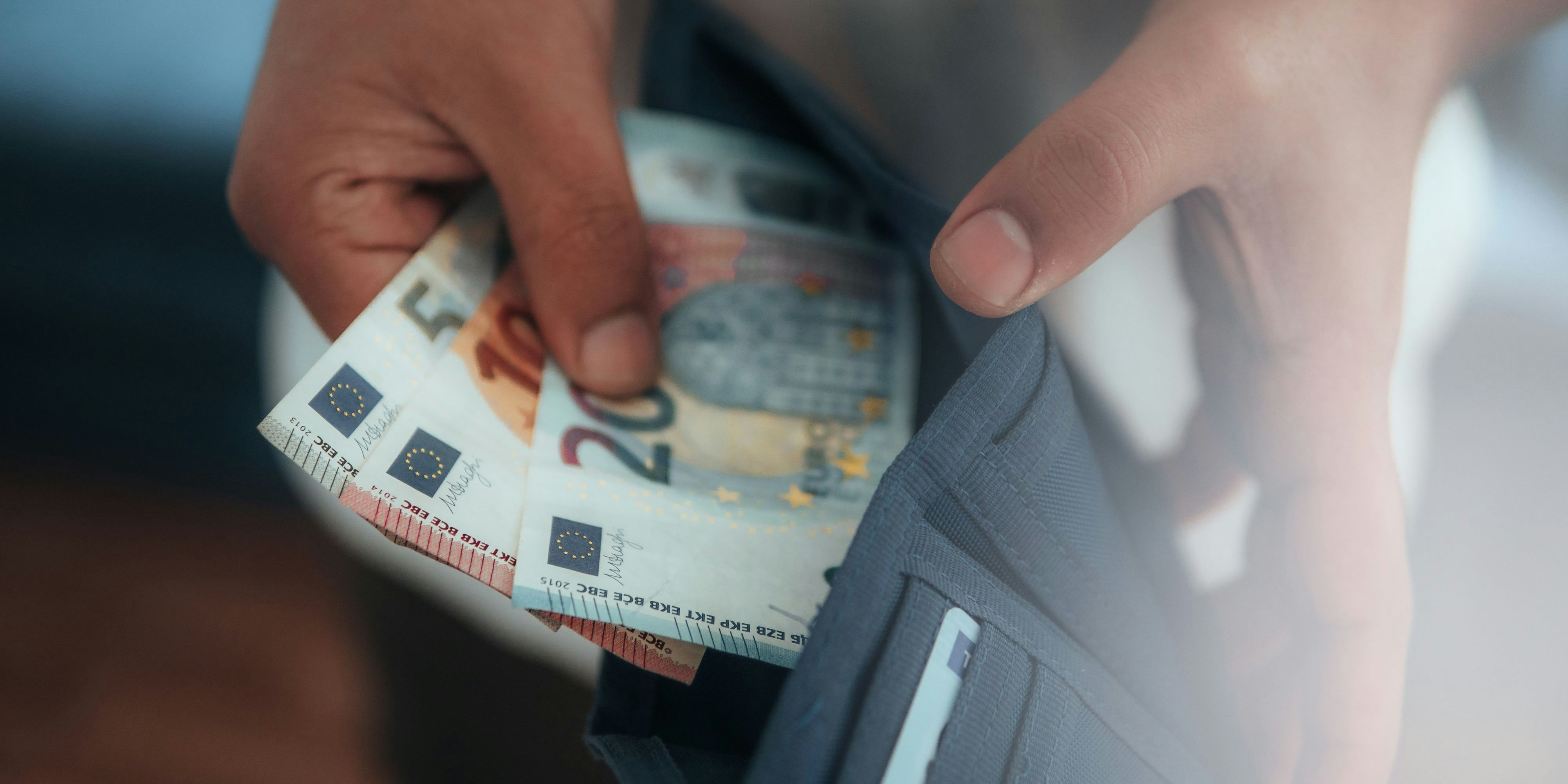 Geld, Arbeit, Geldbörsel