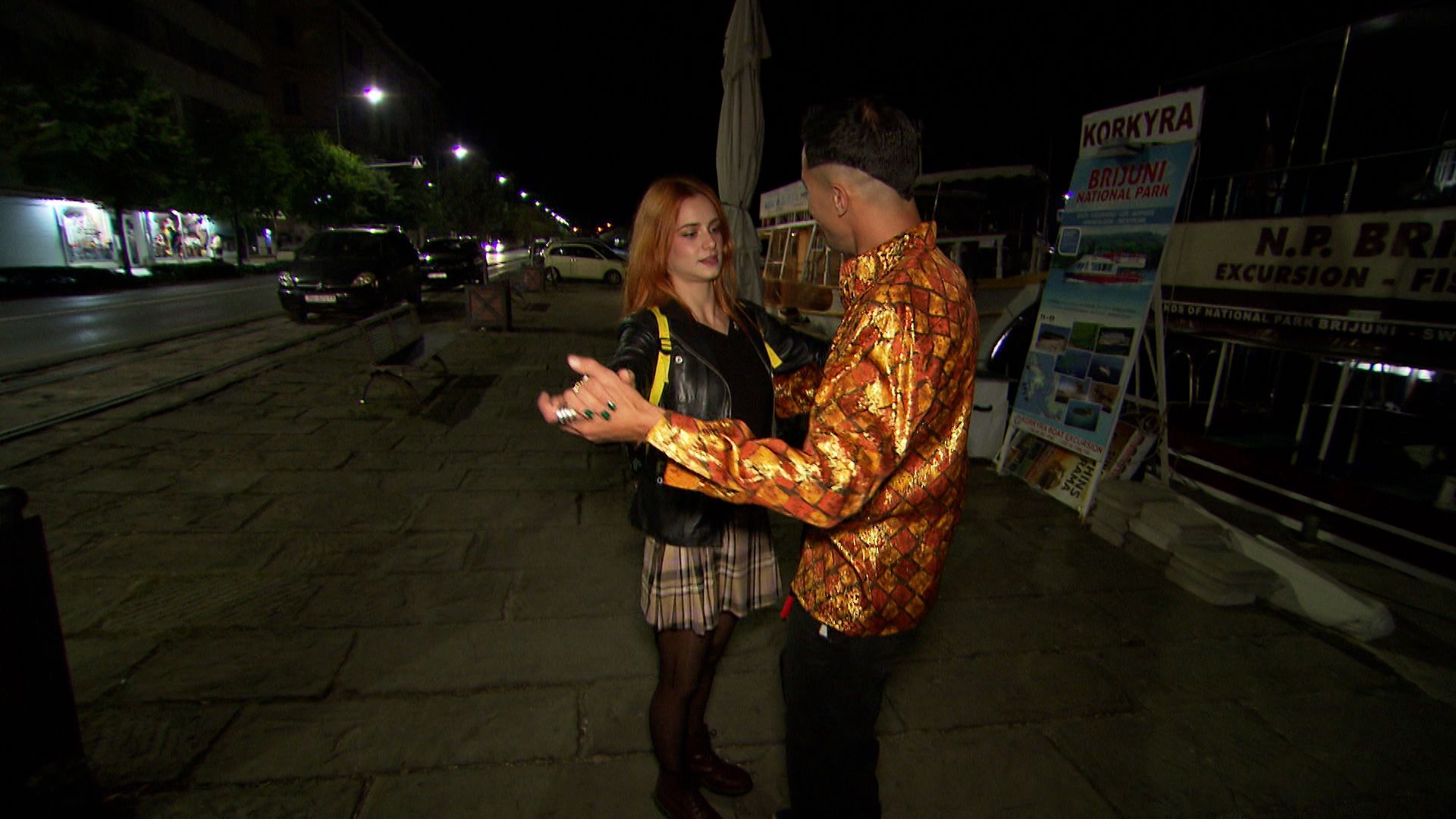 Luis hat eine neue Flamme.