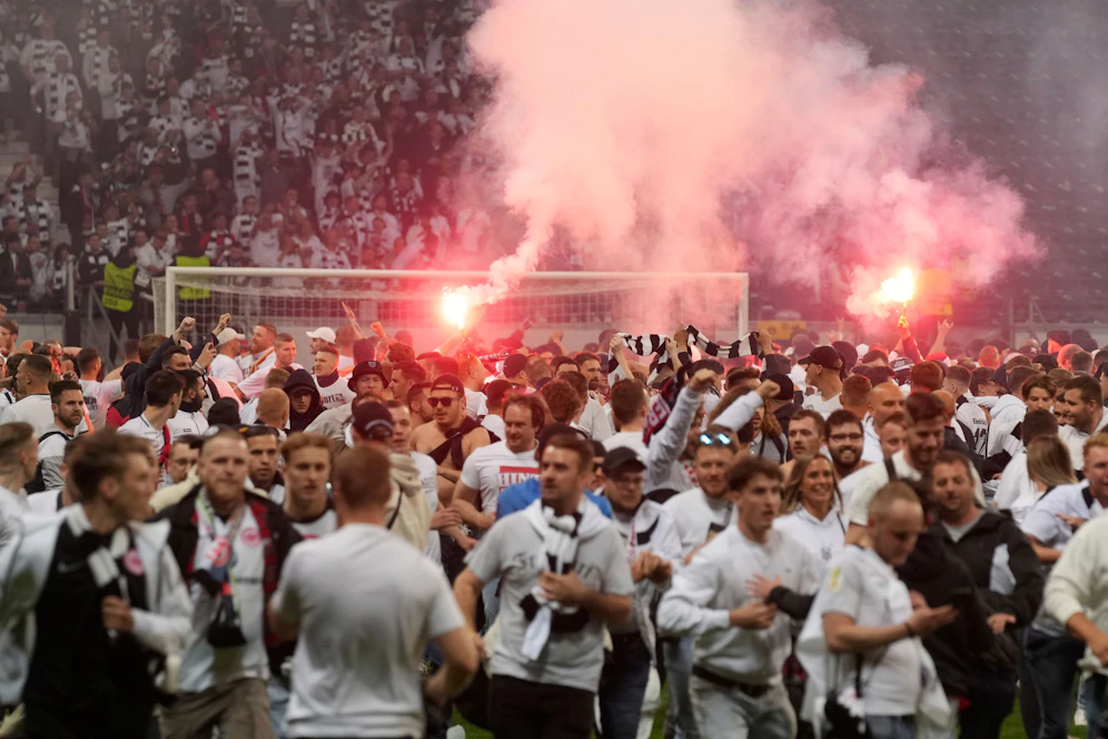 Fünf Fans von Eintracht Frankfurt wurden in Sevilla festgenommen. 