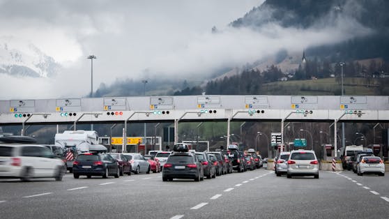 Ist der Schranken auf Italiens Autobahnen offen, heißt es nicht automatisch, dass man keine Maut bezahlen muss.