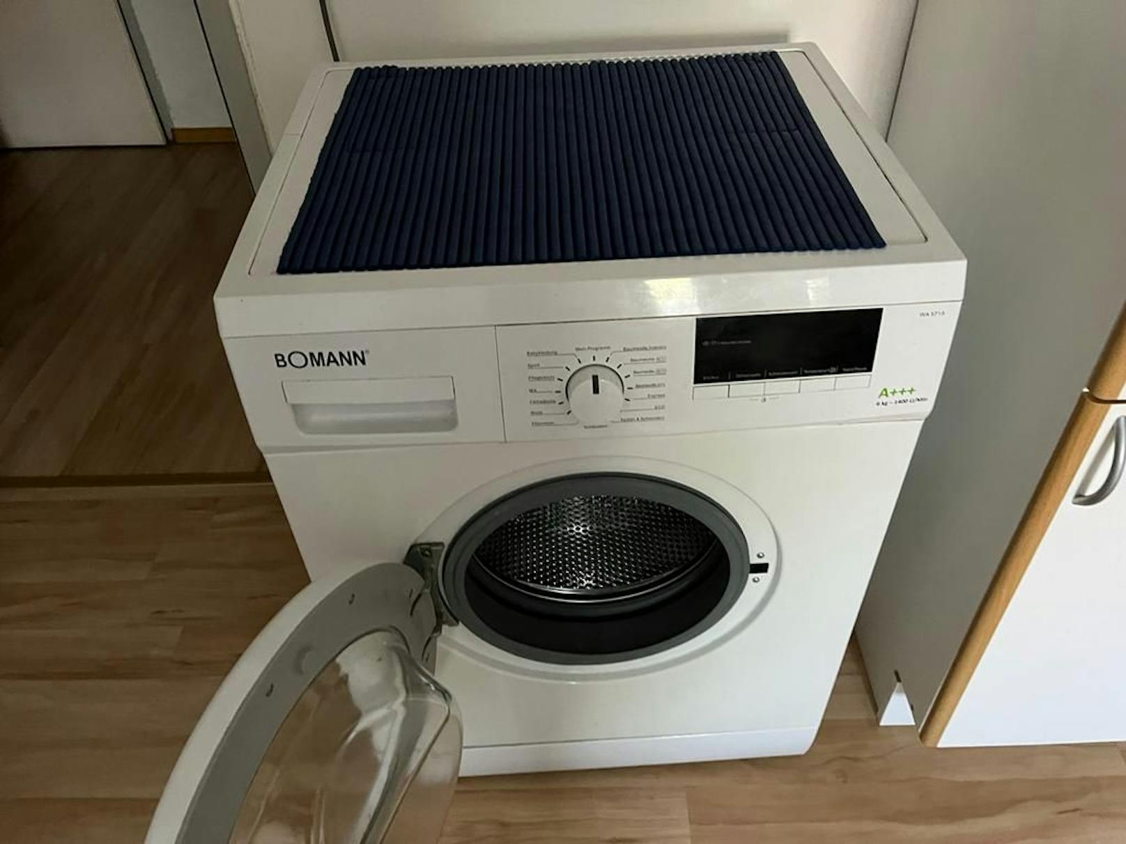 Die alte Waschmaschine