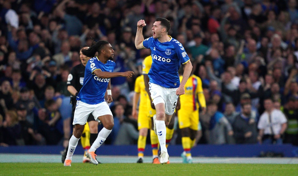 Everton bleibt erstklassig