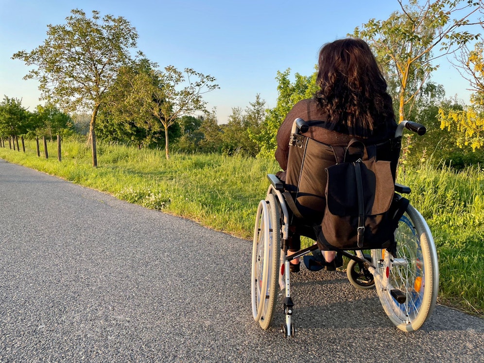 Hannah M. (25) hat 12 Krankheiten, ist Patientin mit chronischen Schmerzen.