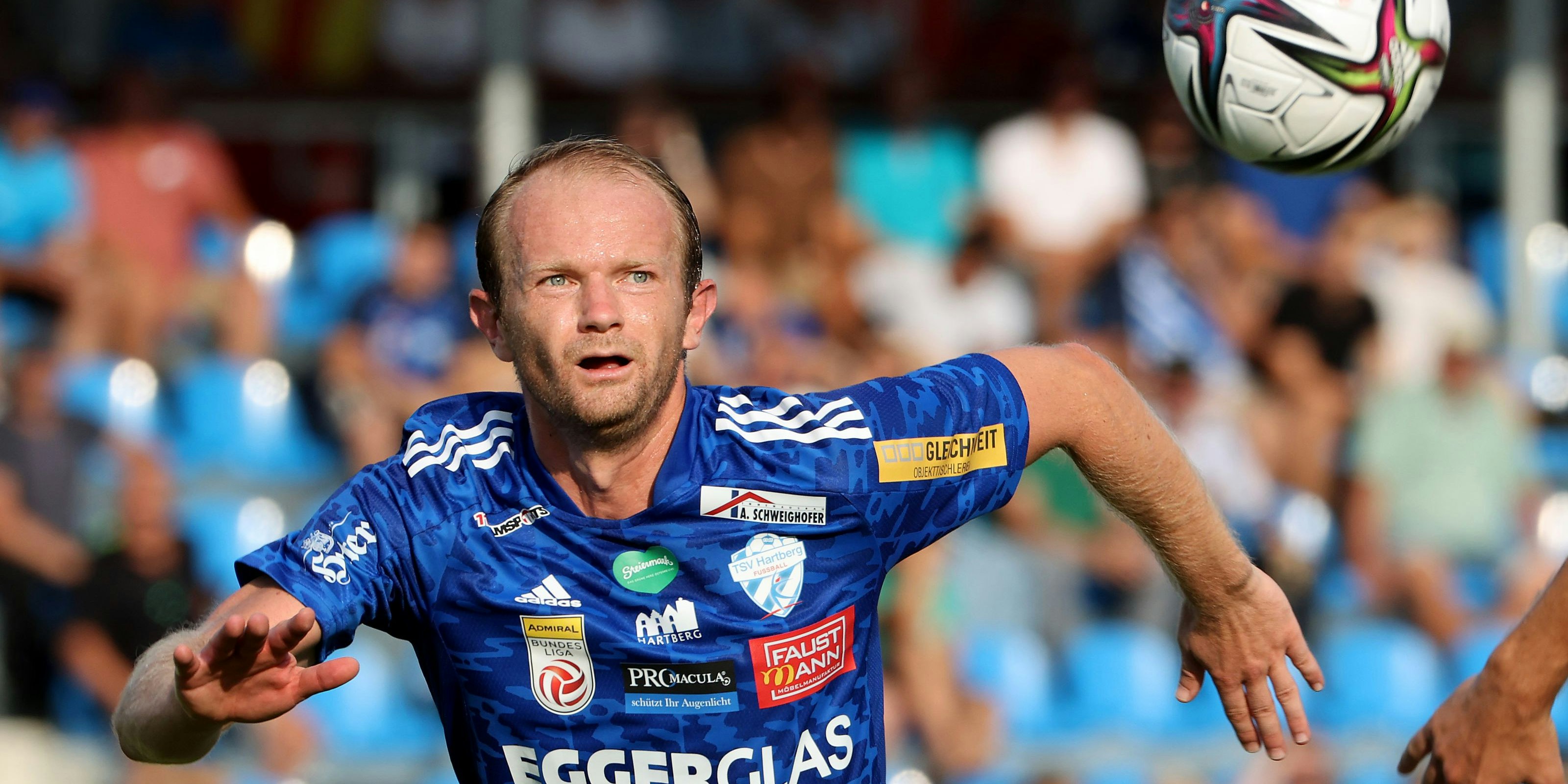 Mario Sonnleitner zwickt die Wade, er fehlt heute.