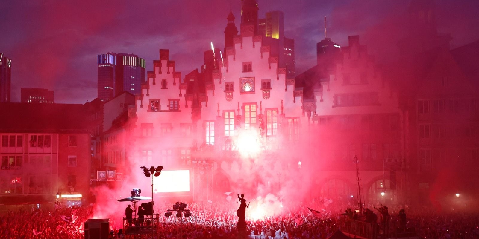 Pyro-Party in Frankfurt