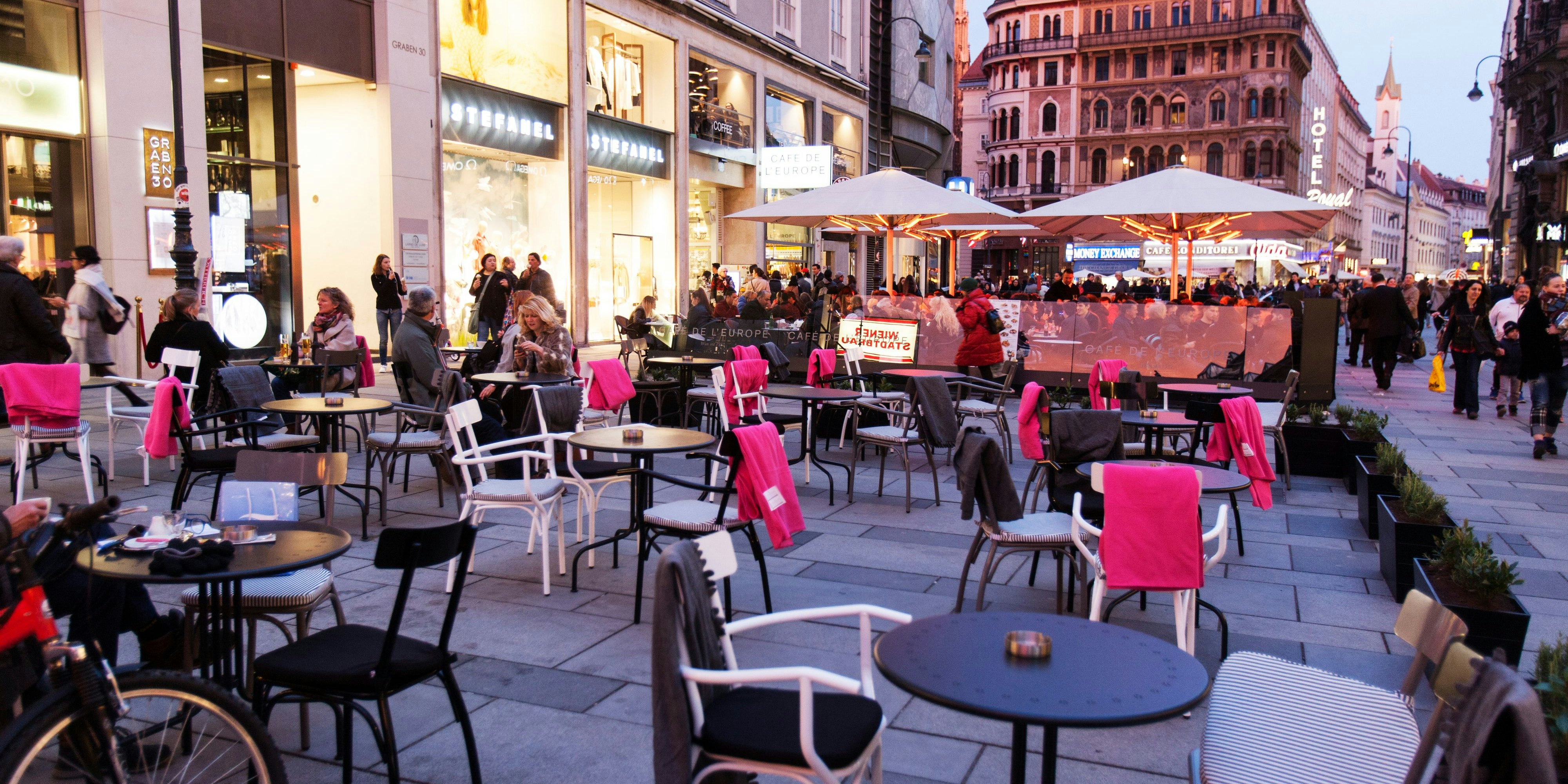 Blick auf Cafés am Graben in Wien (Archivfoto)