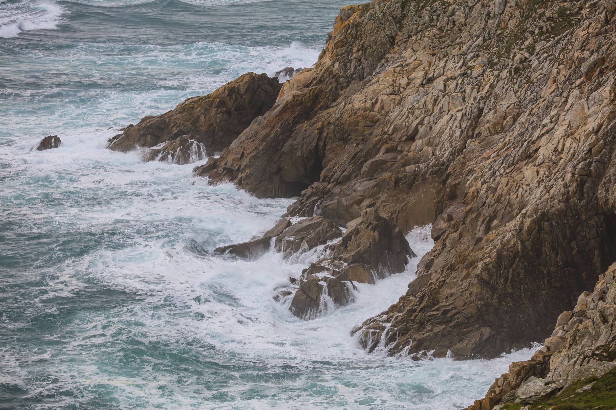 In Pointe du Raz ist eine Familie beim Überqueren eines öffentlich zugänglichen Deichs verunglückt. (Symbolbild)