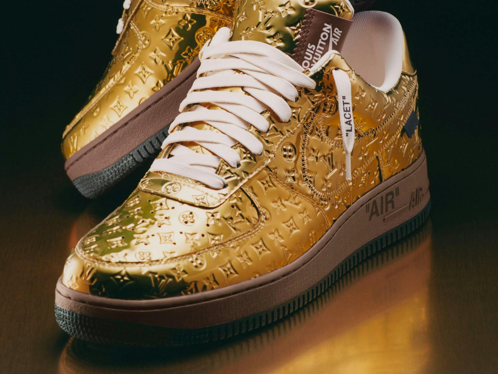 Dieser Gold-Sneaker kommt auch in die Louis Vuitton Stores, muss allerdings vorbestellt werden.