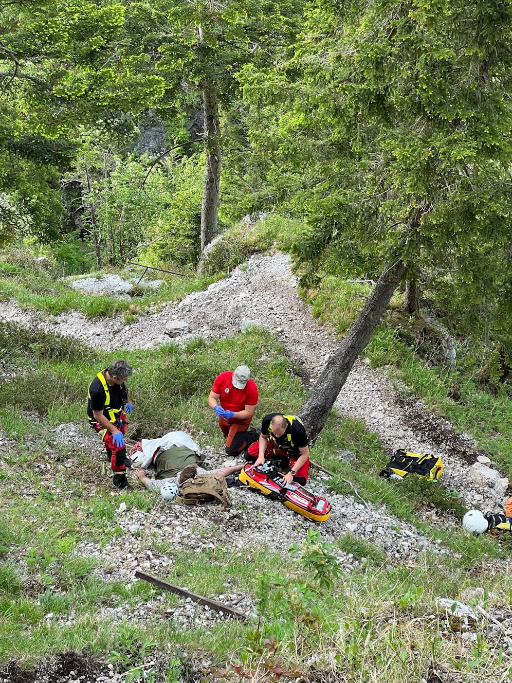 Wiener erlitt bei Sturz auf der Rax einen offenen Unterschenkelbruch