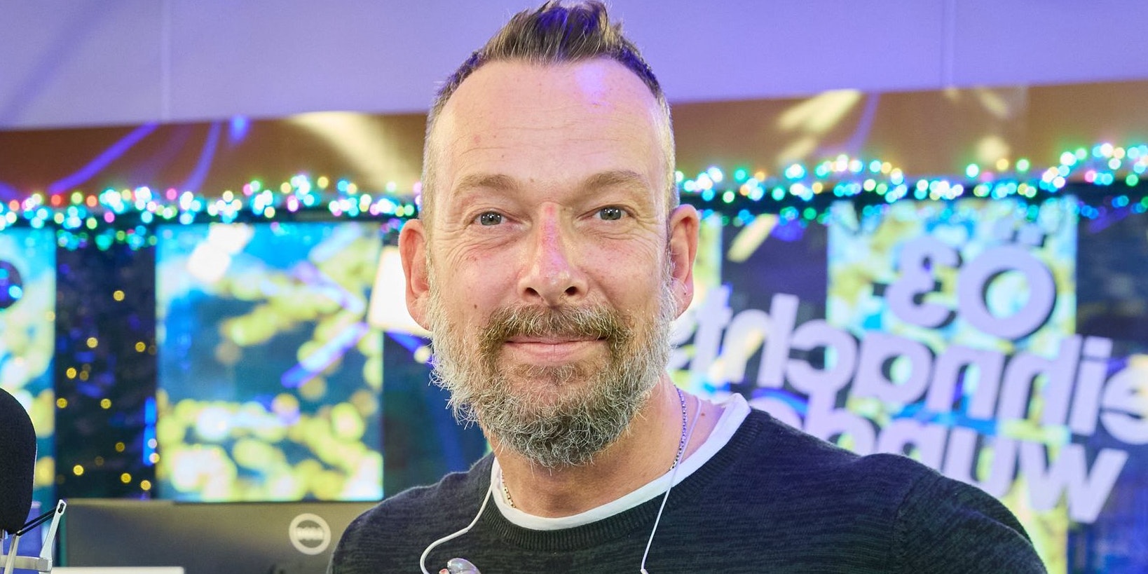 Ö3-Moderator Robert Kratky macht auf Instagram Werbung für einen Freund. 