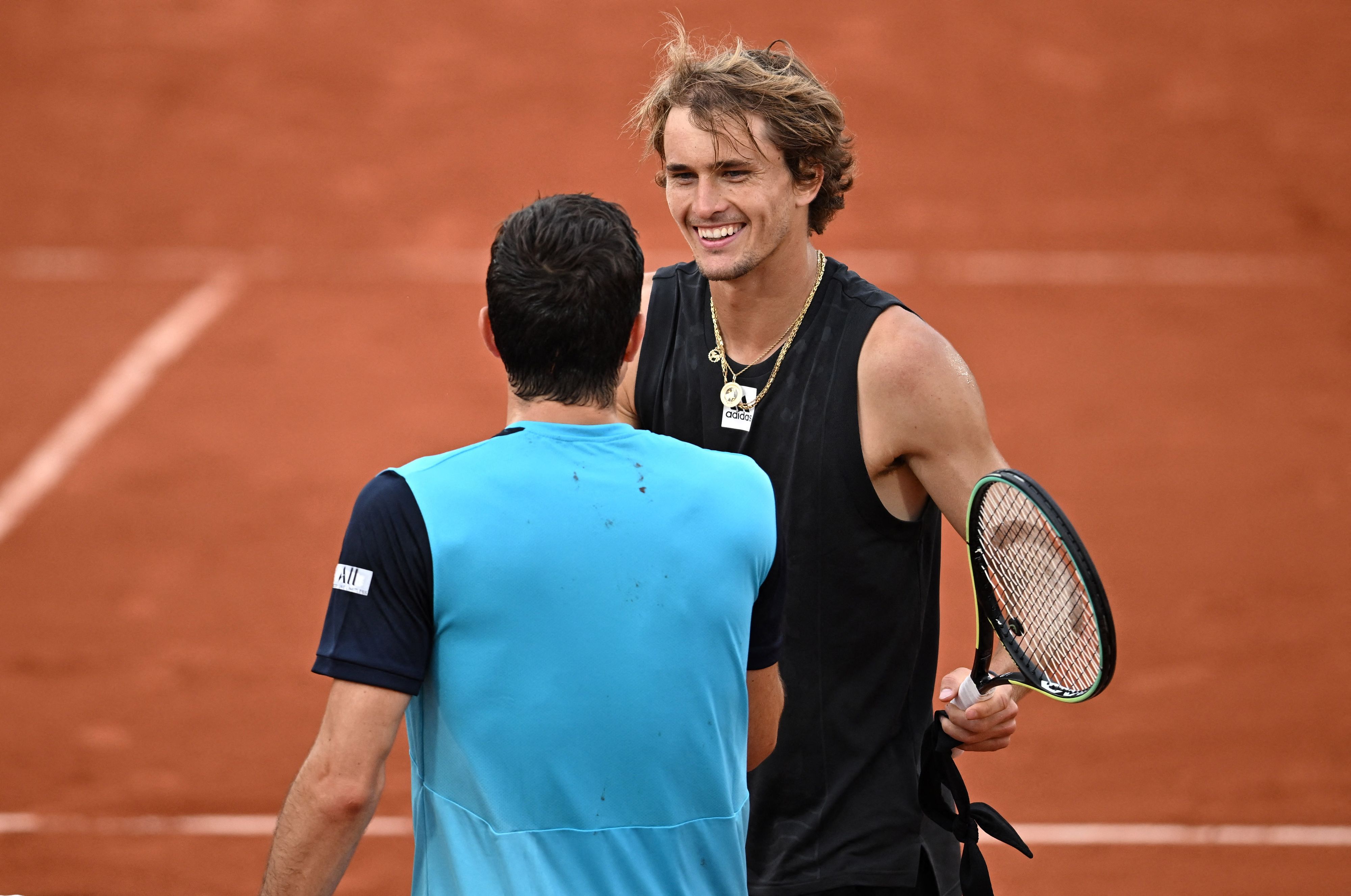 Alex Zverev besiegte Sebastian Ofner in der ersten Runde der French Open