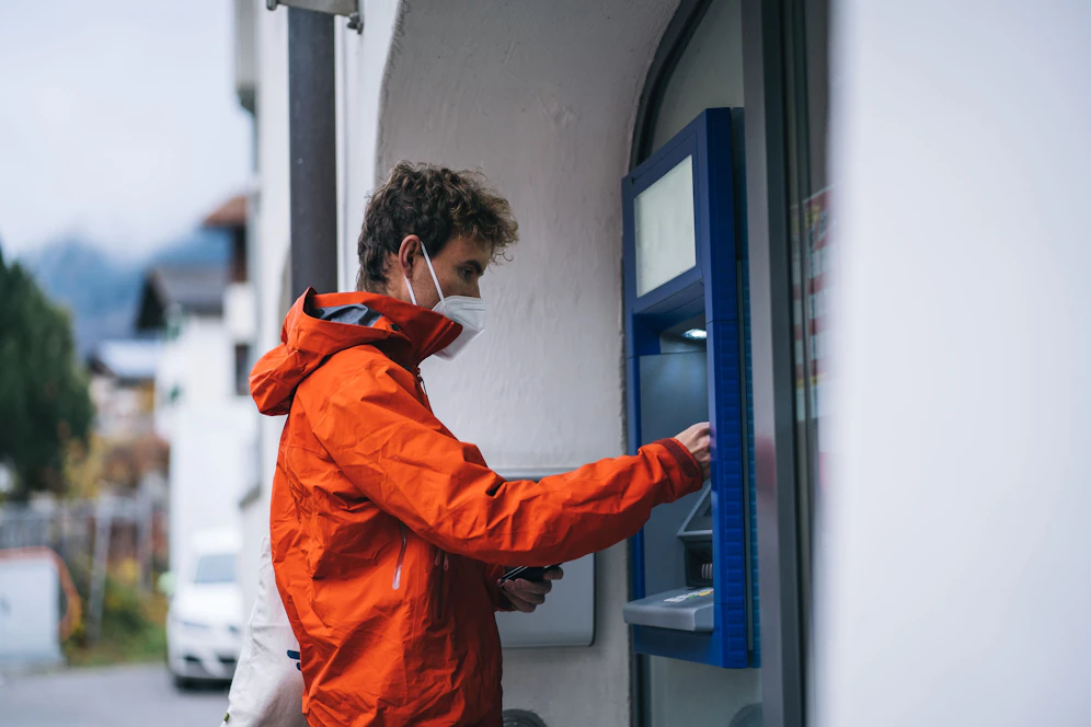 Das Filialnetz von Banken wurde nach und nach ausgedünnt.