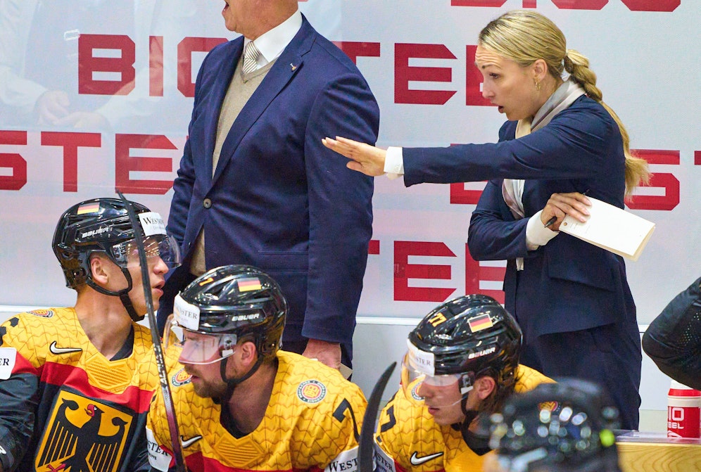 Die deutschen Cracks tanzen nach der Pfeife von Jessica Campbell.