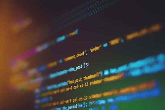 Schadcode kann auch für finanzielle Probleme sorgen.