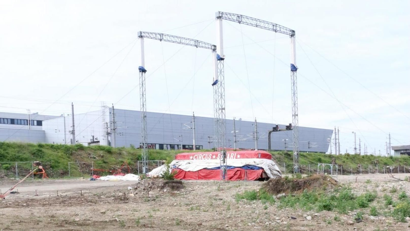 Der Verein gegen Tierfabriken (VGT) will gegen den Circus Safari am Wiener Margaretengürtel protestieren.