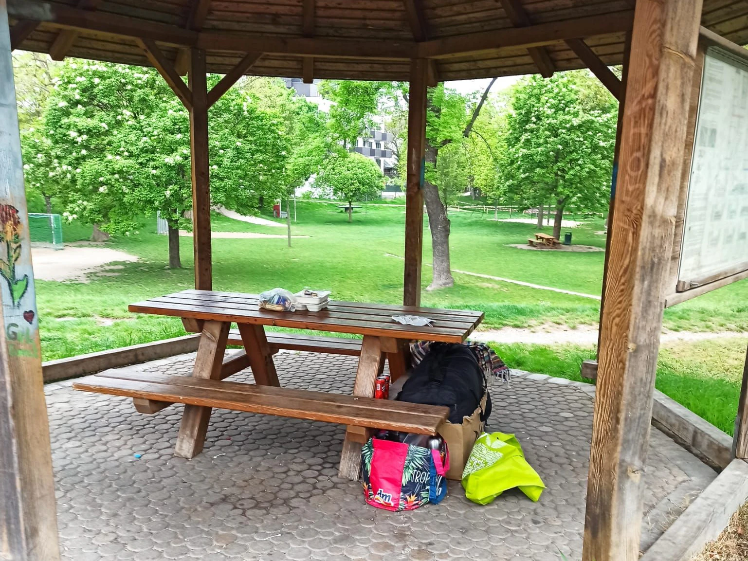 Hier sollen wilde Partys gefeiert und Drogen konsumiert werden.