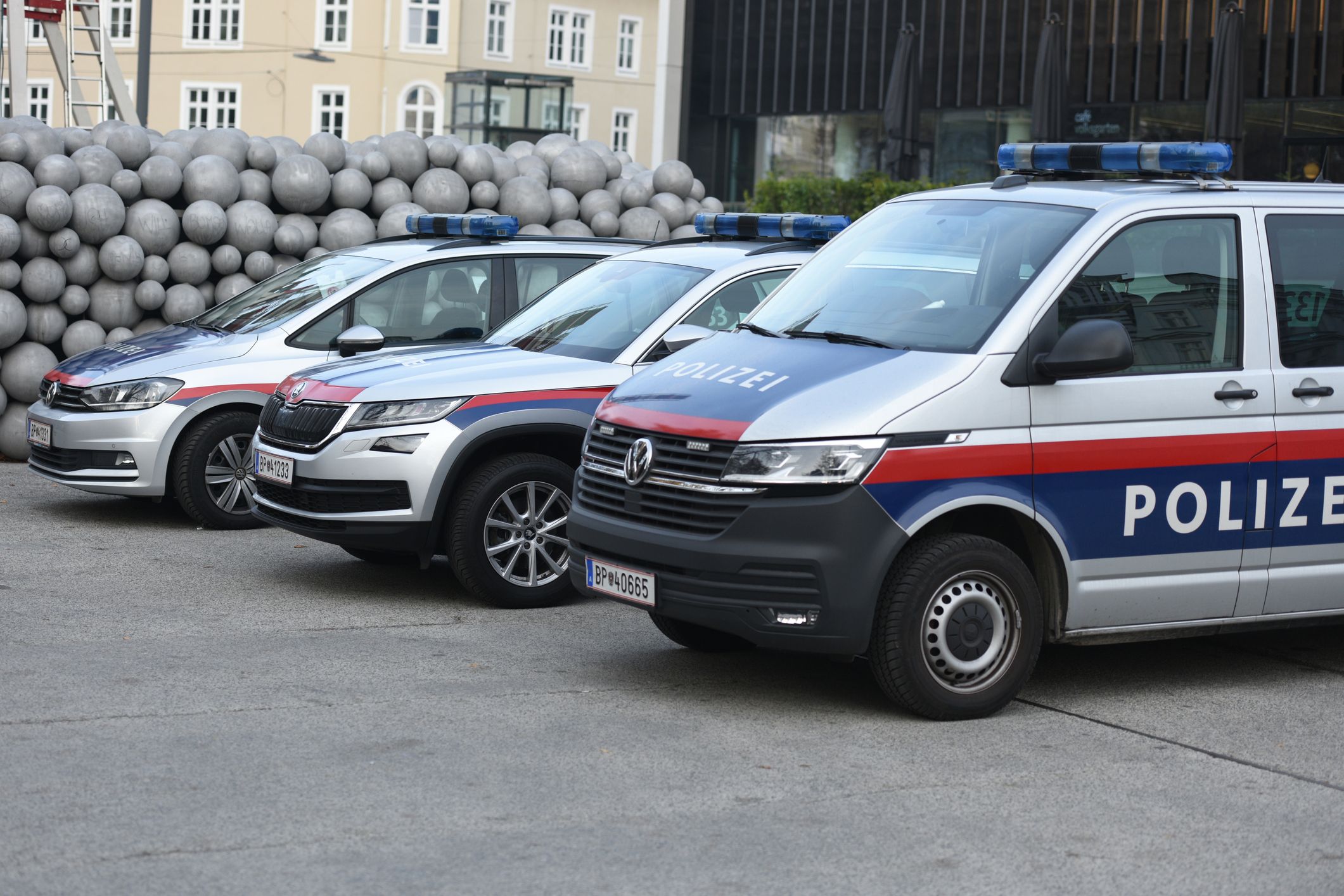 Die Schnellen Reaktionskräfte nahmen die Männer fest. (Symbolbild)