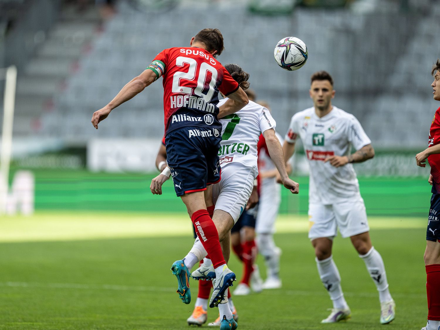 Rapid legt in Innsbruck einen fulminanten Start hin.