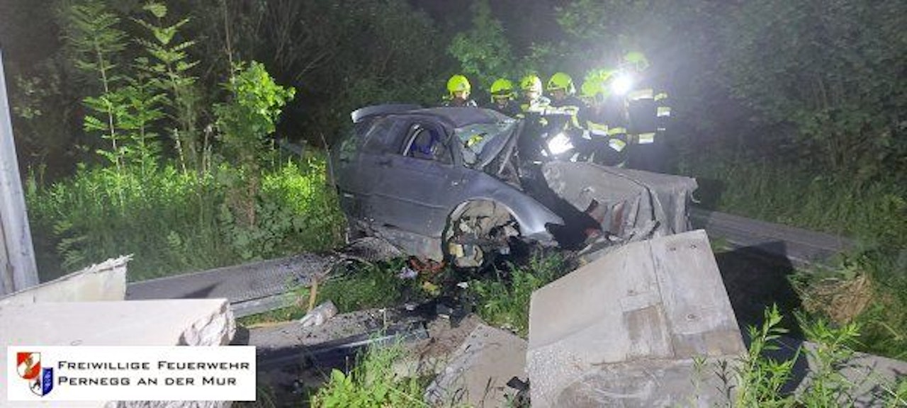 Heute.at - 19-Jähriger stirbt bei Kollision mit Tunnelportal