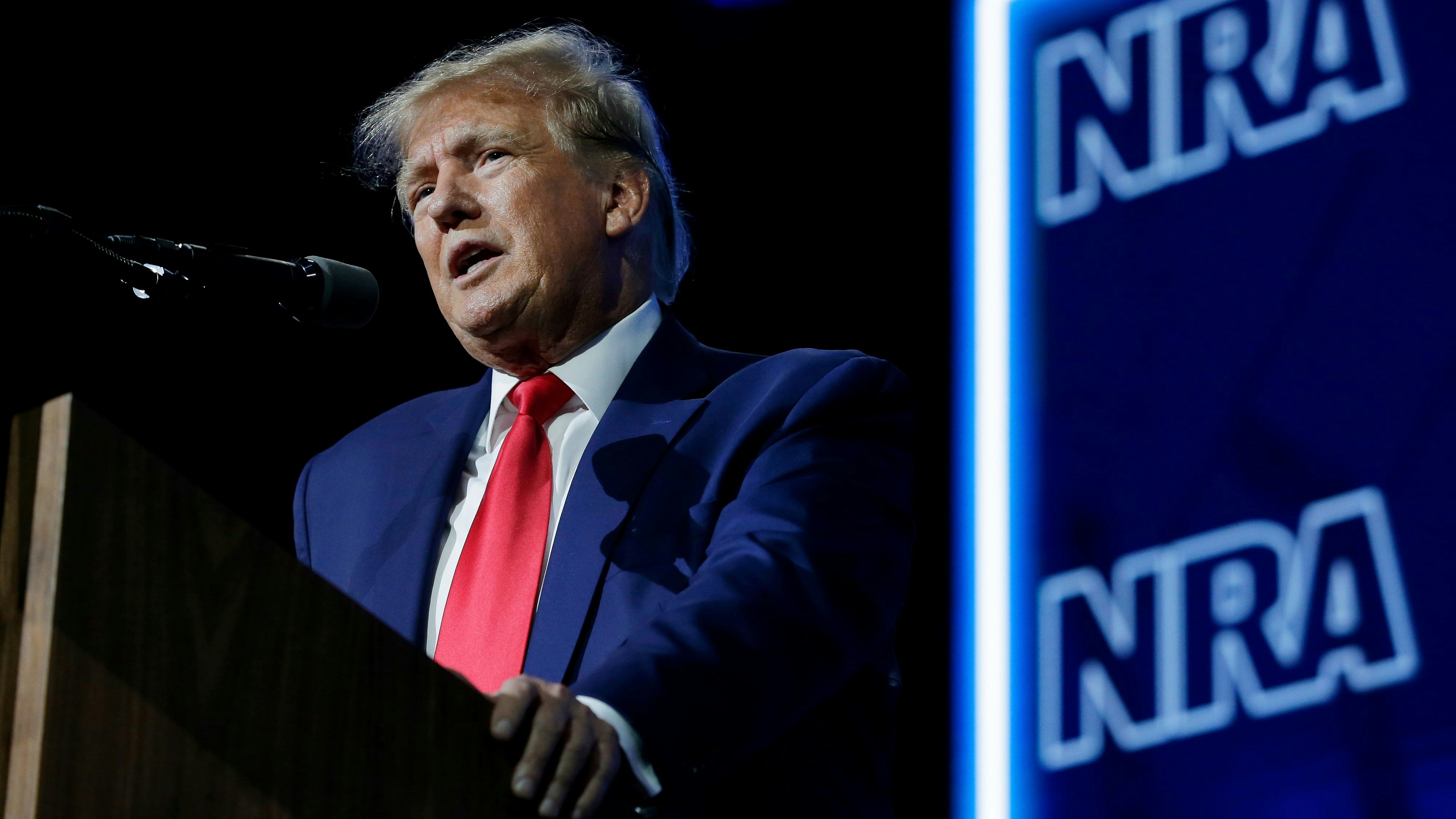 Donald Trump bei der Jahrestagung der mächtigen Waffenlobby National Rifle Association (NRA) in Houston