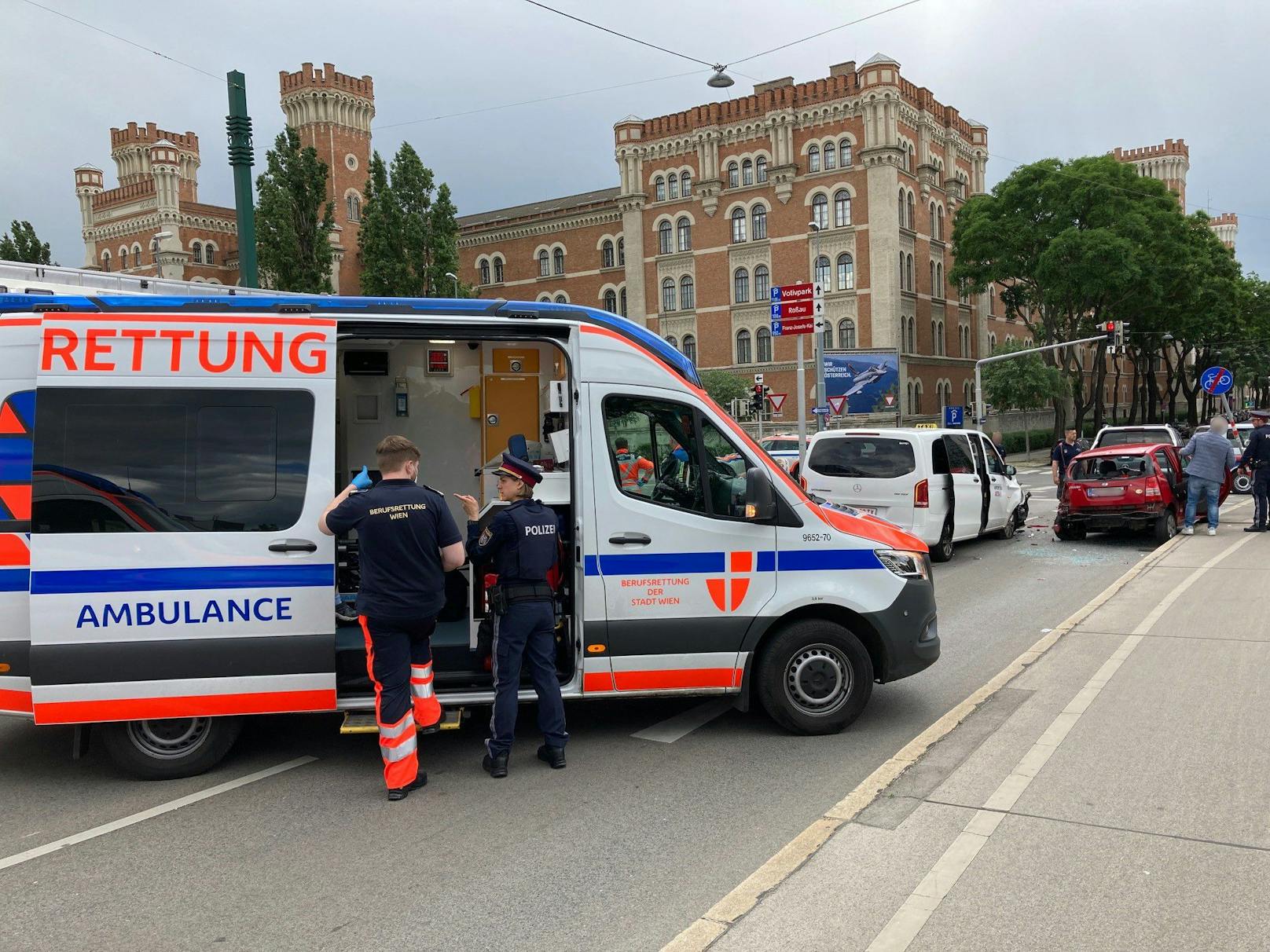 Schwerer Unfall in Wien-Alsergrund