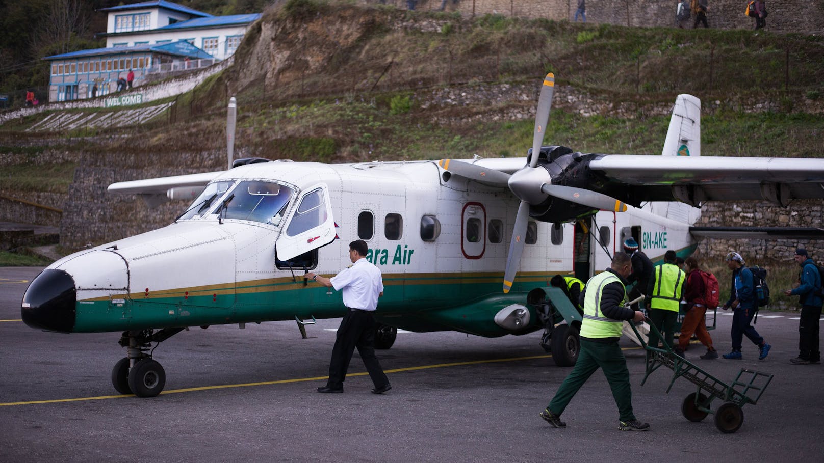 Eine Maschine der nepalesischen Fluglinie "Tara Air" wird vermisst (Symbolbild).
