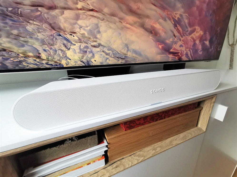 Die neue Sonos Ray im Test: Die teureren Soundbars wirken etwas hochwertiger, in Sachen Klang überzeugt die Ray aber vollkommen.