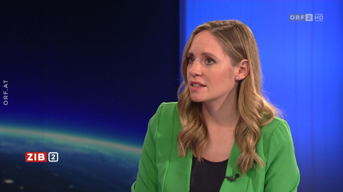 Russland-Experte Gerhard Mangott zu Gast bei Margit Laufer in der ZIB2 am 30. Mai 2022.