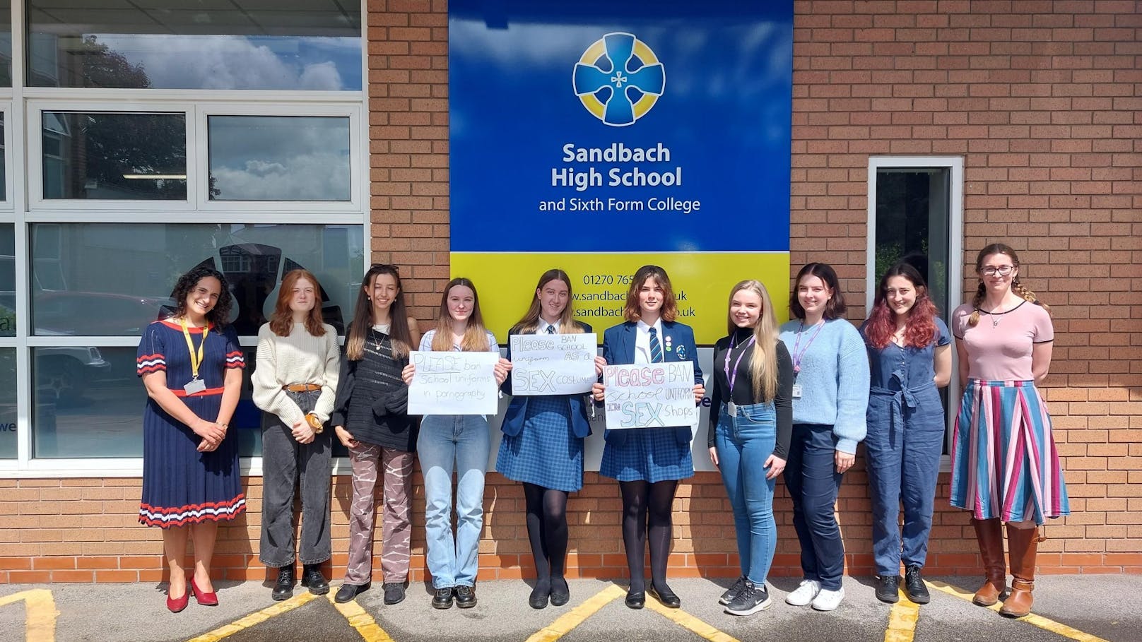 Die Schüler des "Sandbacher Gymnasiums" stehen vereint hinter der Petition.