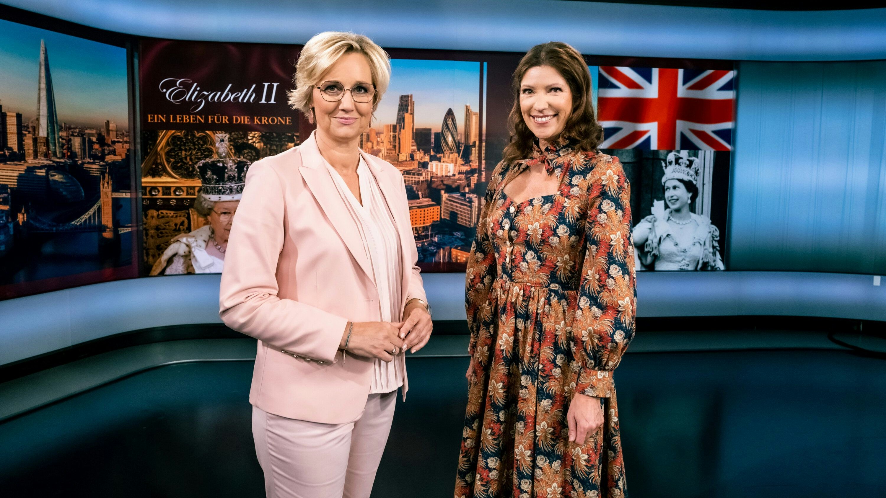 &nbsp;Birgit Fenderl und die "<em>Heute</em>"-Adelsexpertin Marion Nachtwey.