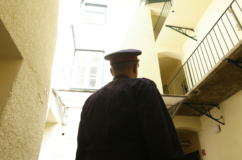 In diesem Wohnhaus nahm die Polizei am Dienstag die 42-Jährige fest.&nbsp;