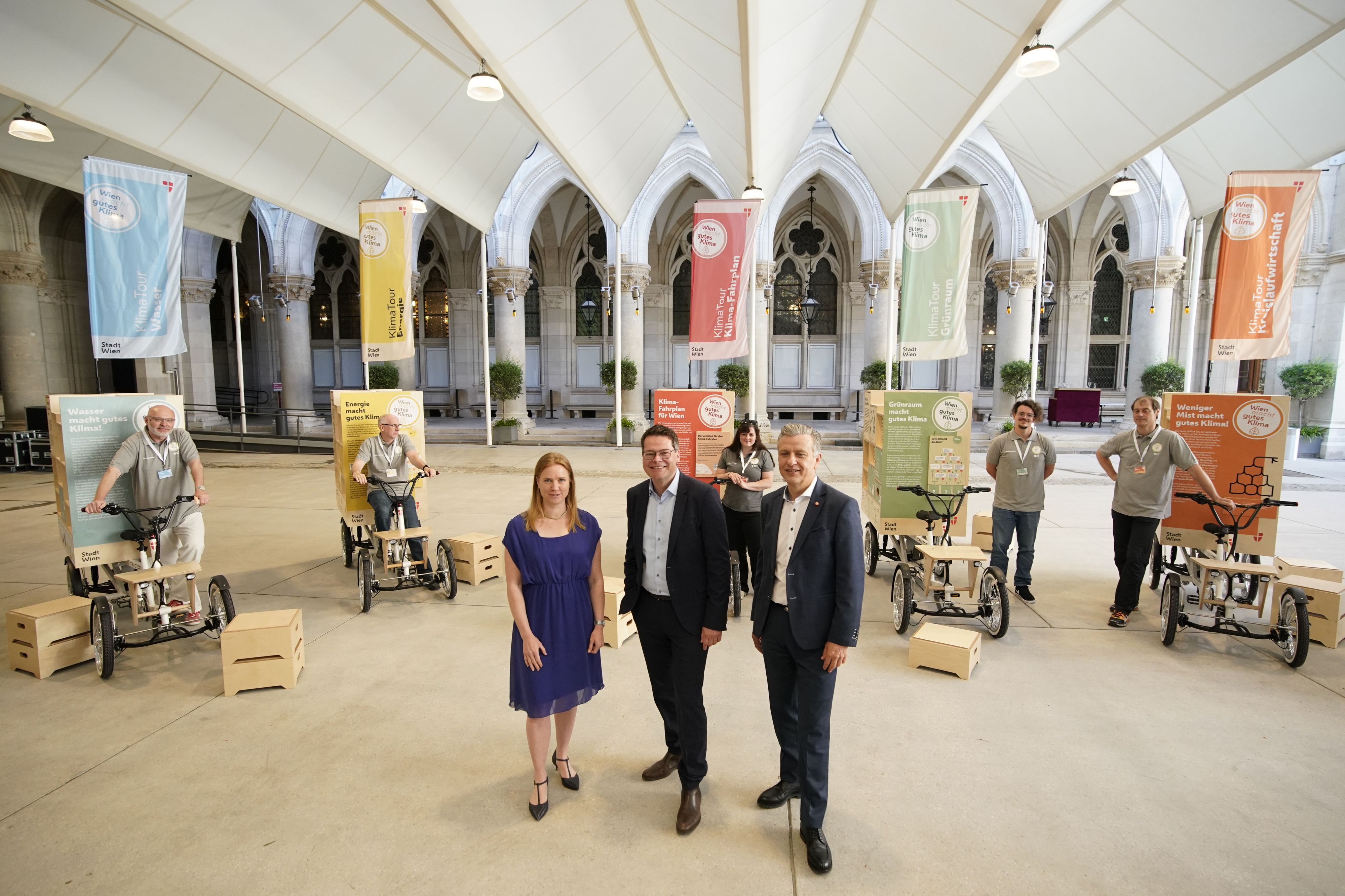 Von links nach rechts: Neos-Umweltsprecherin Angelika Pipal-Leixner, Klimastadtrat Jürgen Czernohorszky (SPÖ) und&nbsp;Wiener SPÖ-Klubchef Joe Taucher.